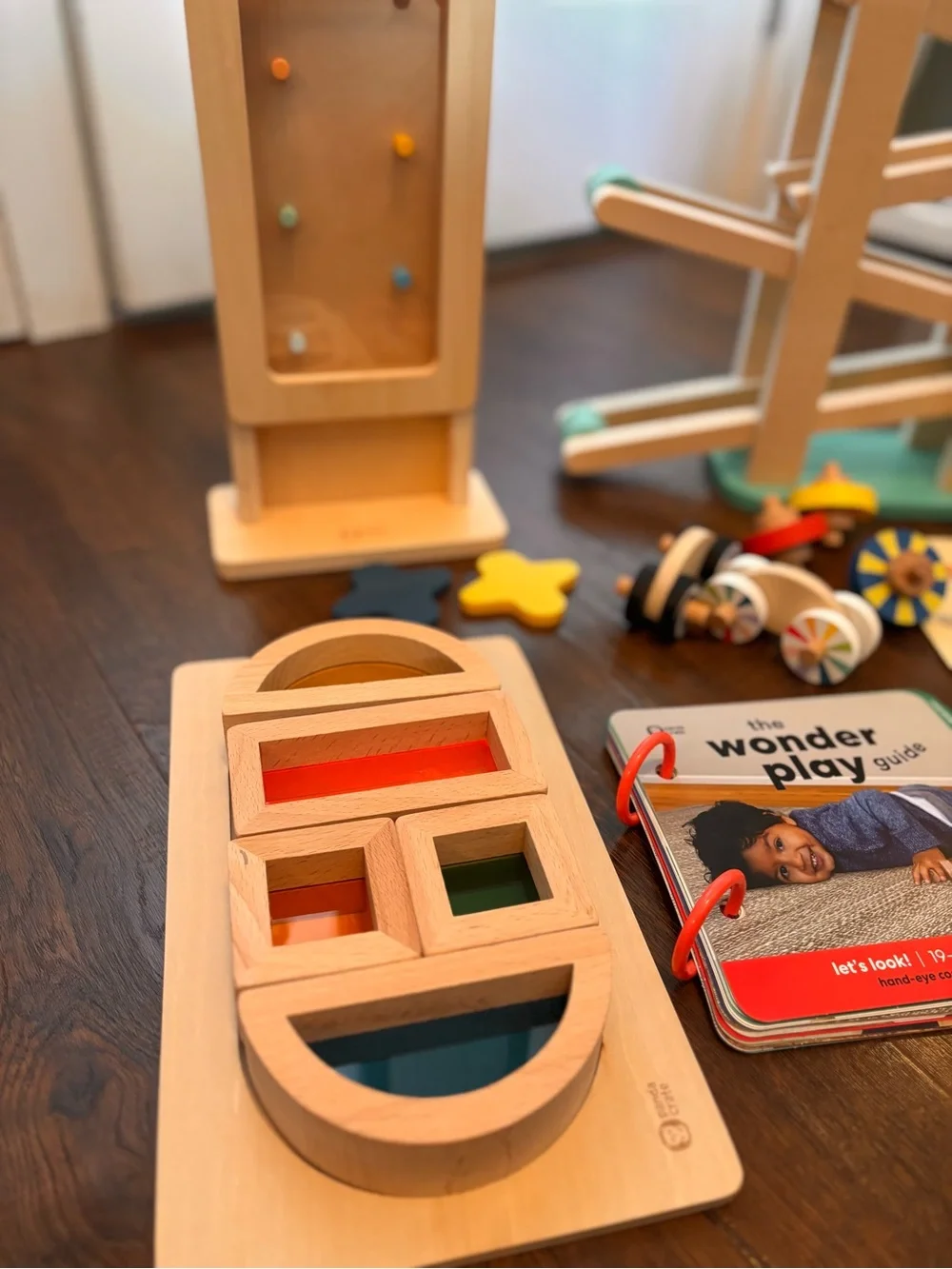 Kiwico let’s look upgraded playkit 19-24 months